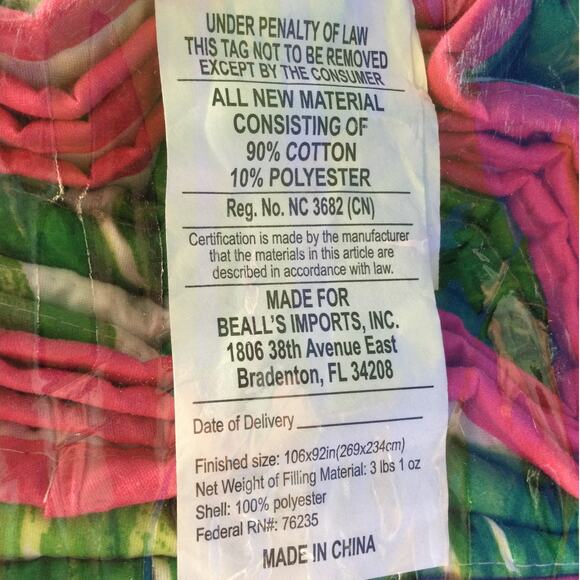 NIB Red Pineapple King Quilt Set Nosara Leaf and Pink King Quilt - Picture 8 of 8